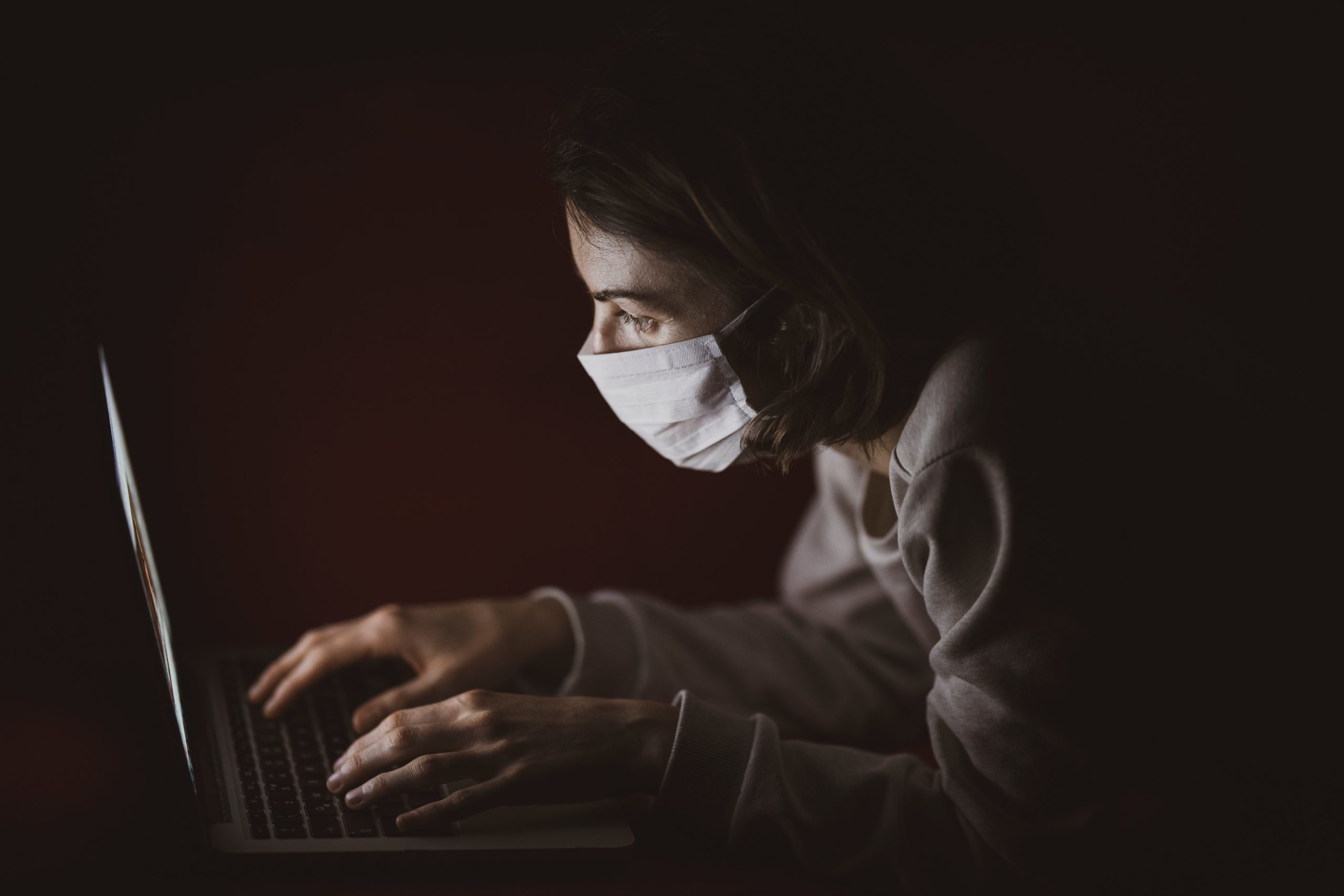 engin-akyurt-KtYvqysesC4-unsplash covid, transition, numérique, crise, web, digital